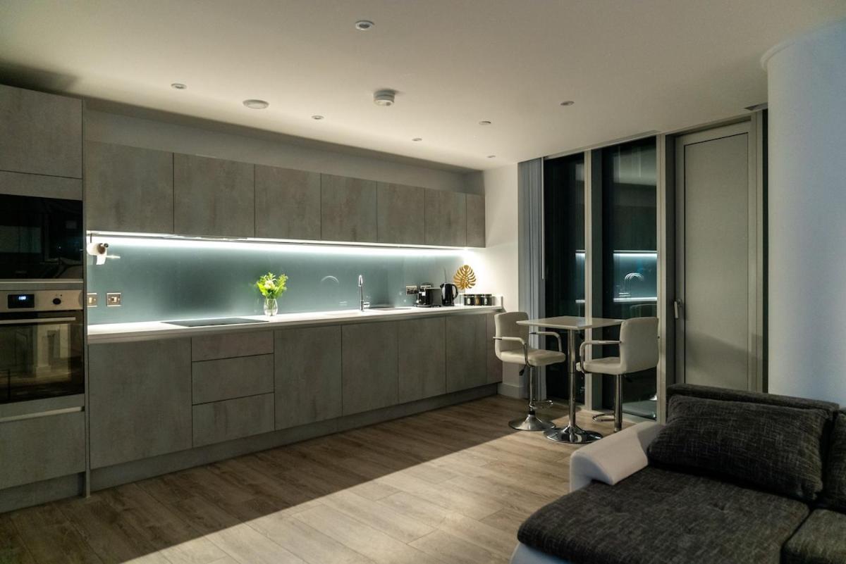 Luxury 2 Bed Penthouse With Stunning Views In Manchester City Centre 外观 照片